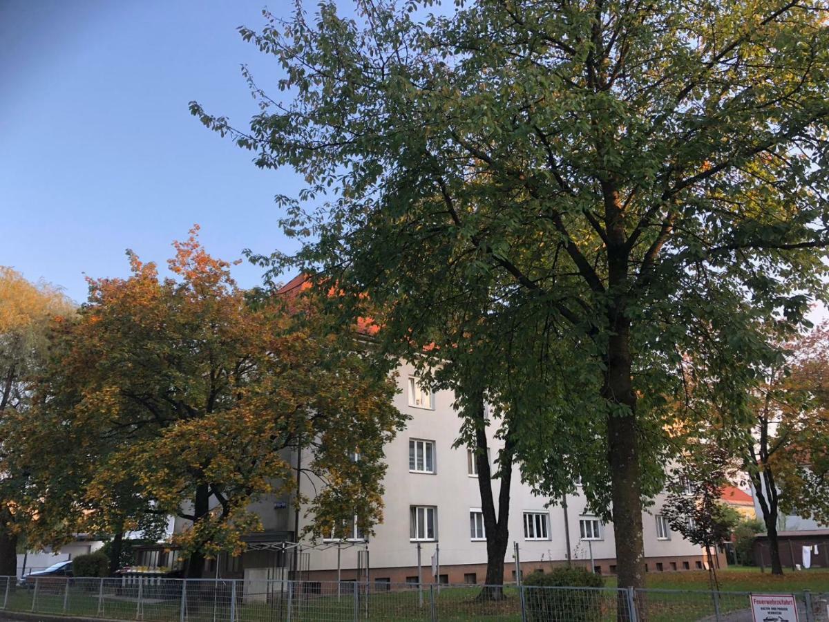 Apartment Galapagos Klagenfurt am Woerthersee Exteriör bild